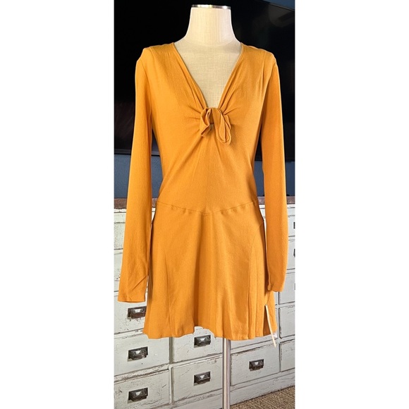 Reformation Gia Mini Dress 4 - Picture 6 of 9